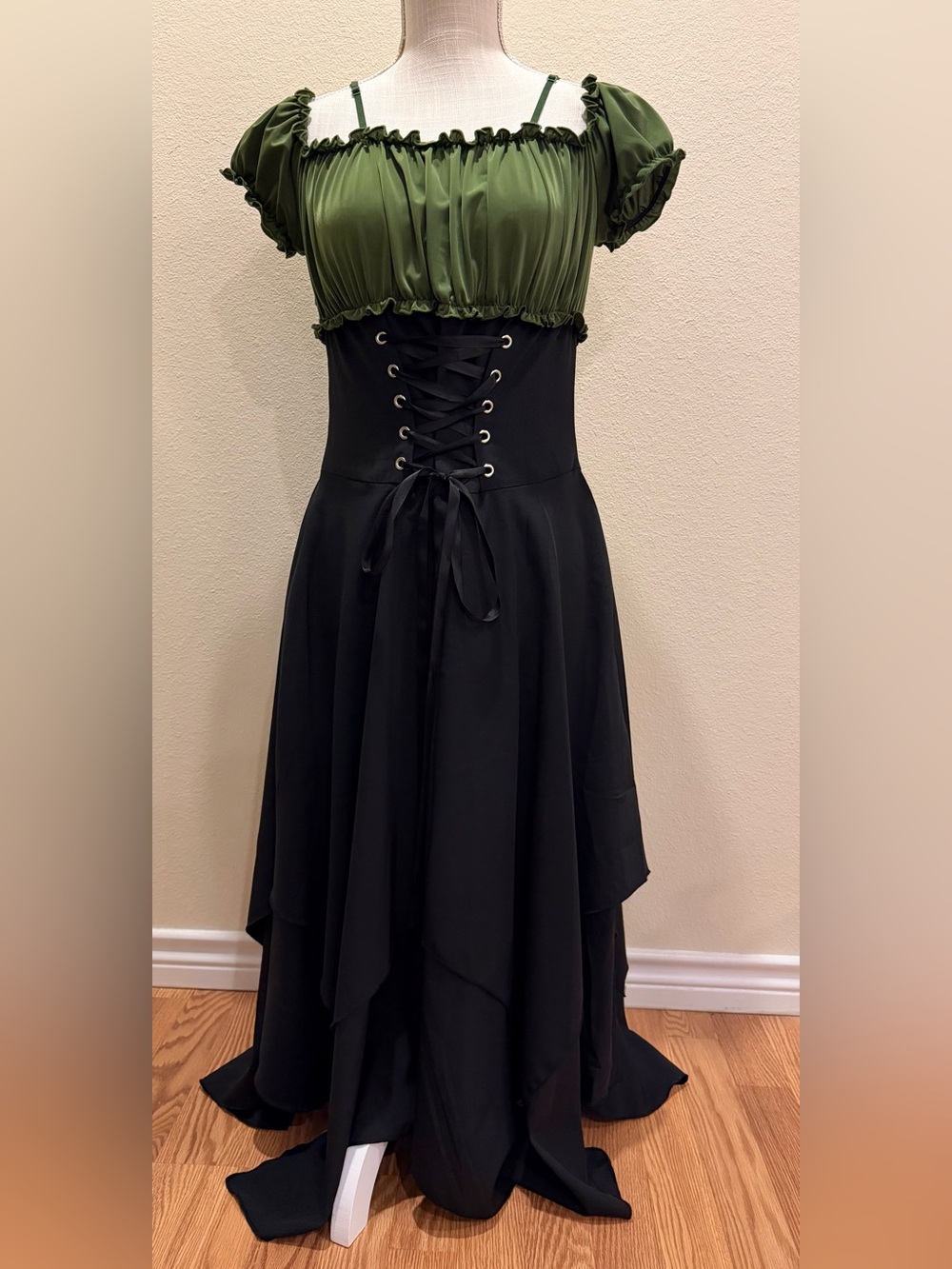 ROMWE Green and Black Corset-Style Dress